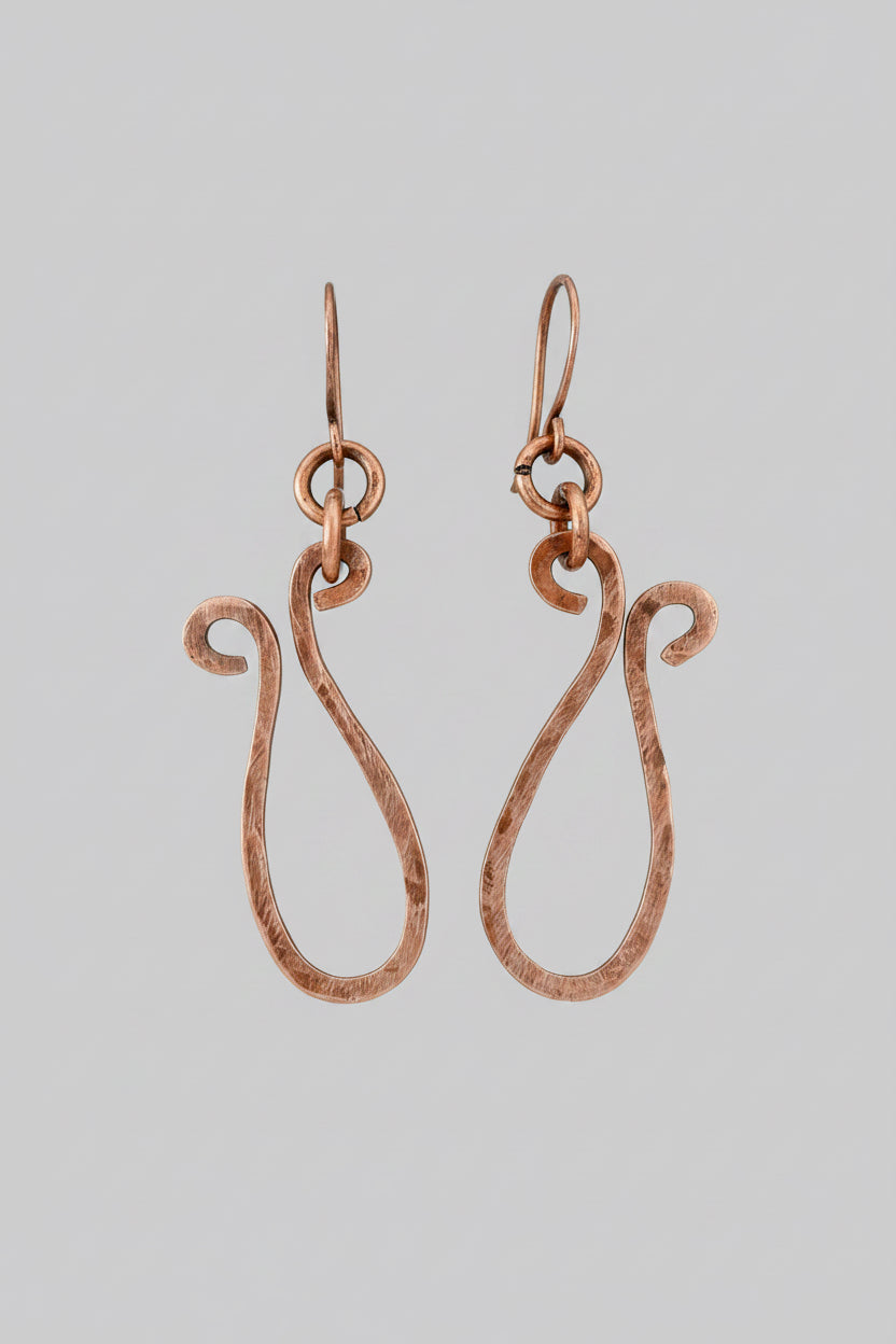 Hammered Copper Dangle Earrings – Handcrafted Artisan Jewelry